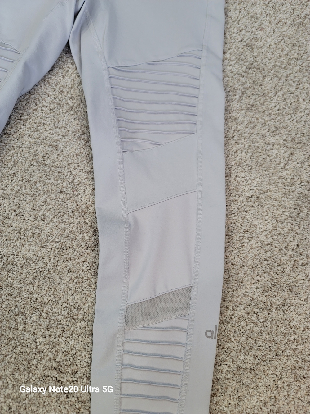 Alo Women's Gray Leggings - Picture 5 of 7